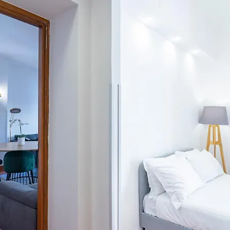 Easytopstay - Piazza Navona Elegant *