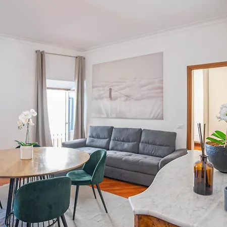 Easytopstay - Piazza Navona Elegant Apartment